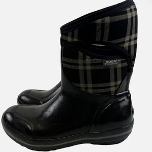 Bogs 'Plimsoll Plaid' Mid Waterproof Snow Boots - Women's size 6